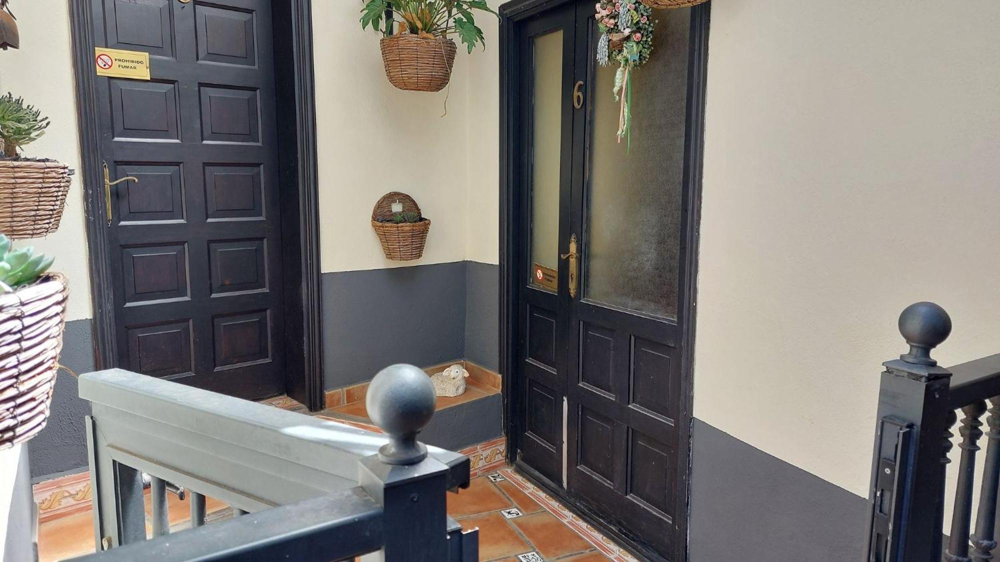 Holiday Home To The Street With Big Kitchen Icod De Los Vinos Exterior photo